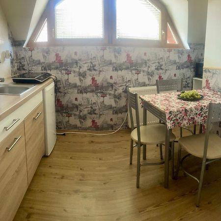 Aranylo Apartmanhaz Hajdúszoboszló المظهر الخارجي الصورة